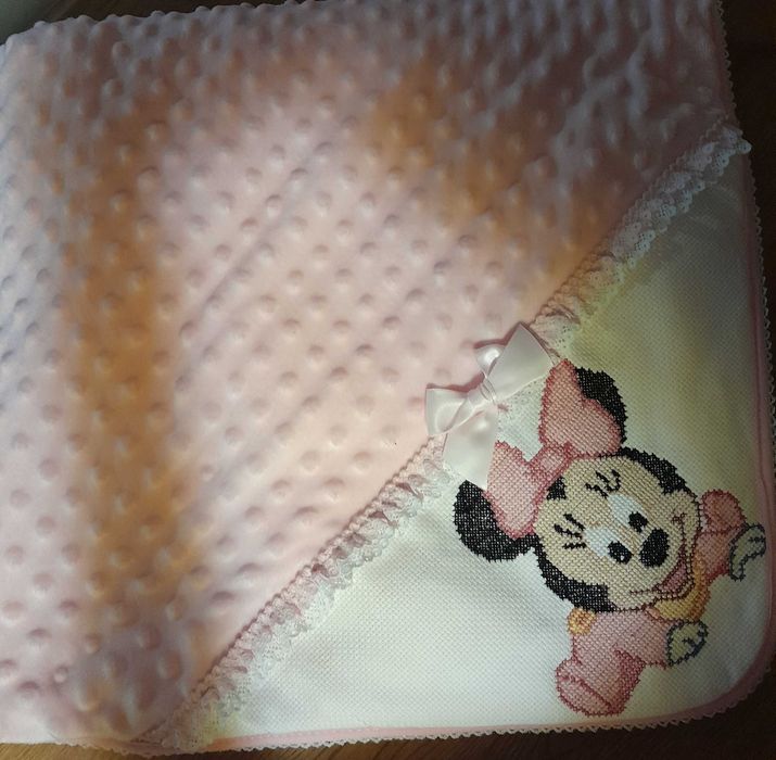 Mantas bordadas a mão para bebé-Menina varias cores