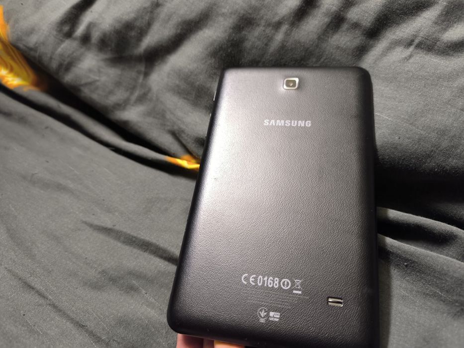 Продам телефон планшет Samsung Galaxy Tab 4 7"