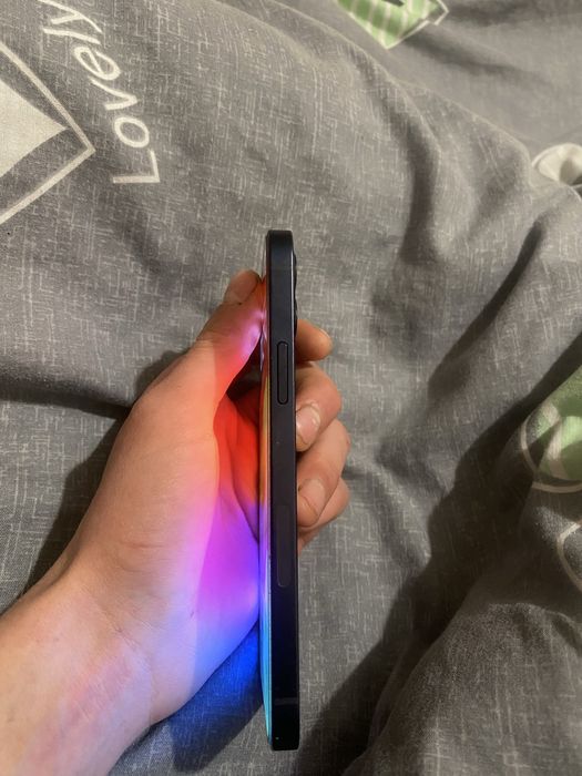 Айфон. Iphone 12/128