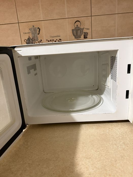 Продаю вживану мікрохвильовка