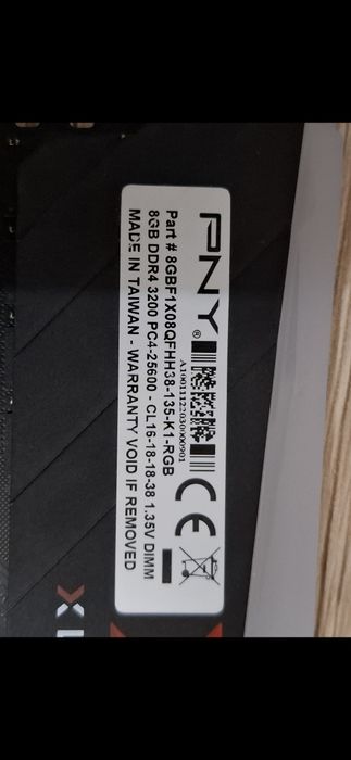 Okazja. DDR4 16GB  2x8GB PNY 3200/16 RGB