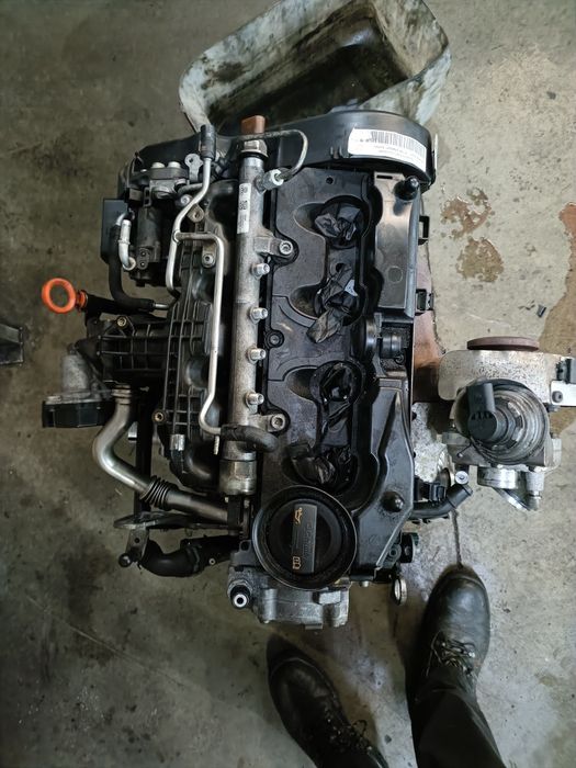 Motor VW SEAT Audi 1.6tdi CAY