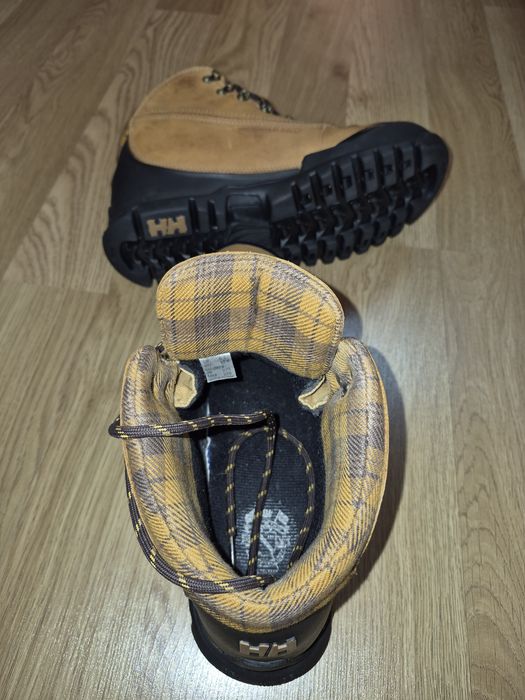 Ботинки зимові  Helly Hansen