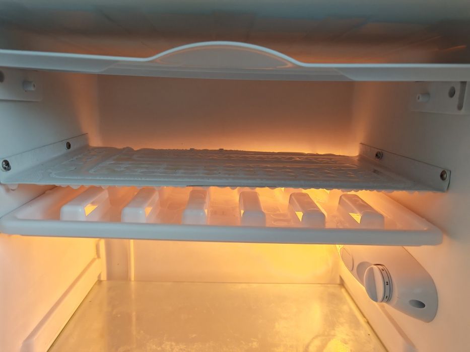 Lodówka z zamrażalniem 86/46/48