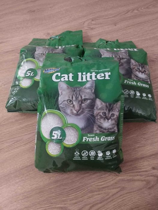 Hilton Żwirek Bentonitowy Zbrylający 5L Trawa