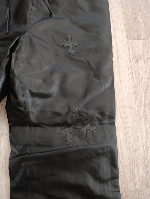 Продам шкіряні штани 48 р