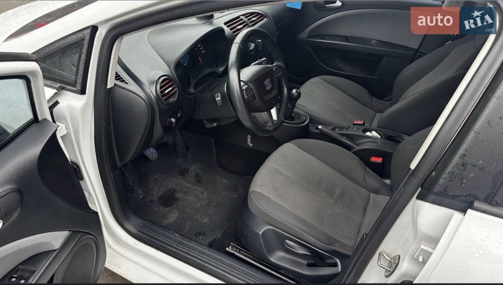 Продам SEAT Leon 2011