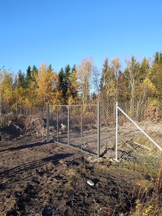 Брама,хвіртка із сітки рабиця