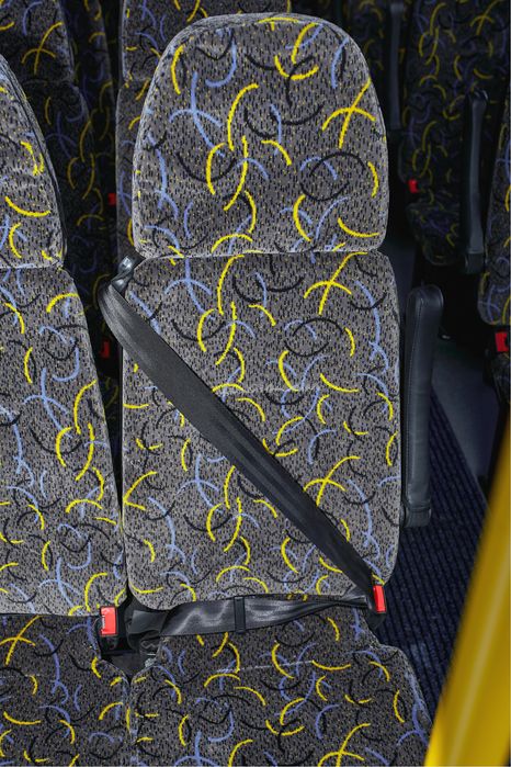 Шкільний автобус