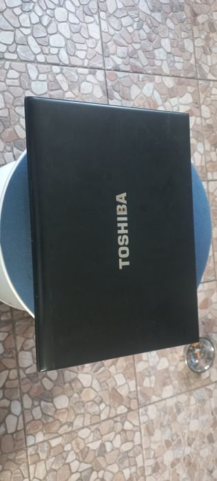 Toshiba R830-1DT  i7