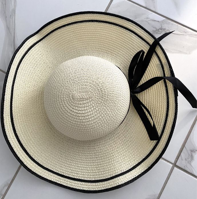 Шляпа летняя с бантиком с круглыми полями