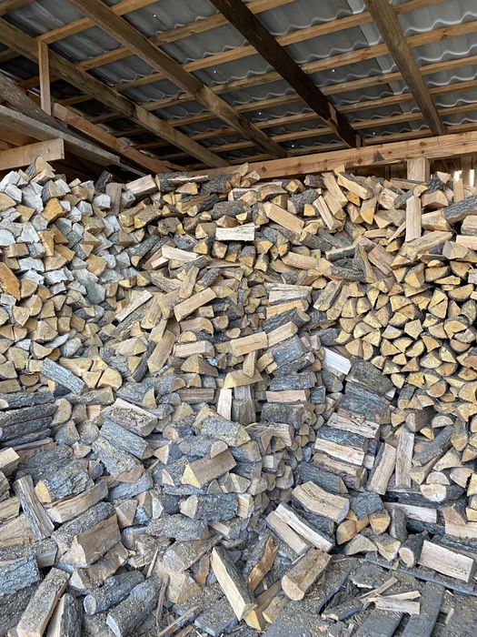 Drewno kominkowe opałowe brzoza dąb grab transport