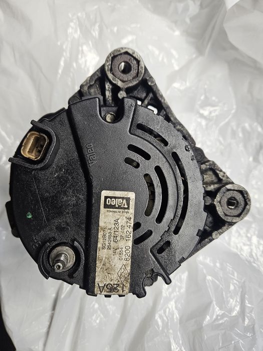 Alternator 1.9 Dci Trafic Vivaro Primastar Scenic Megane
