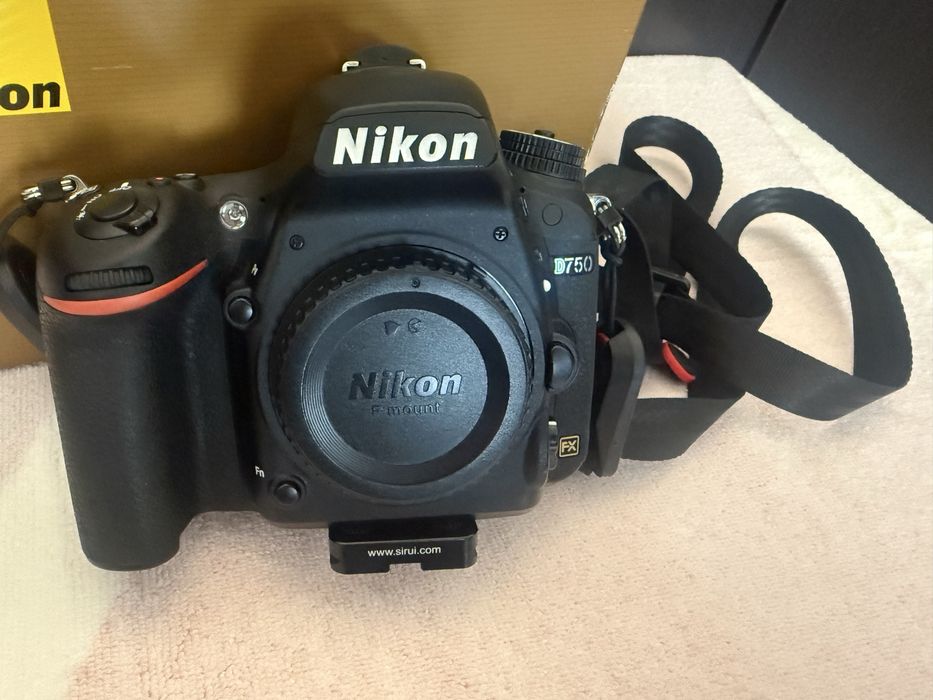 Máquina Fotográfica Nikon D750 + Sigma 70-200 + Tamron 24-70 + Nikon Nikkor 50mm e outros