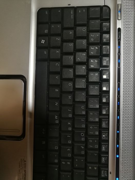 HP Pavillion dv6700 com avaria