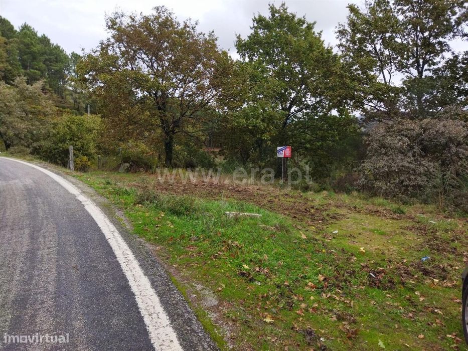 Terreno / Baião, Campelo e Ovil — Campelo E Ovil, Porto