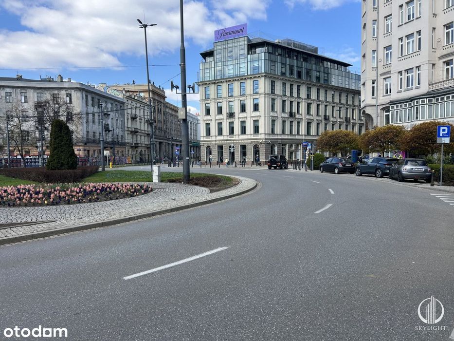 Dwupokojowe mieszkanie w kamienicy - Pl.Zbawiciela