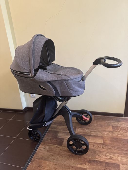 Коляска Stokke Xplory V6 2в1