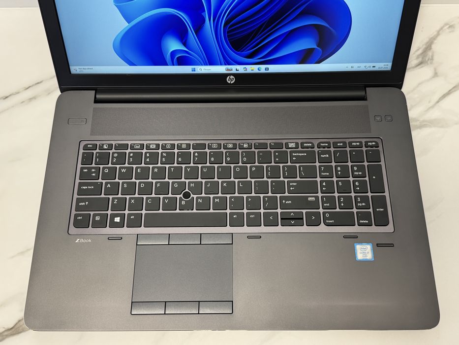 HP ZBook 17 G3 17.3"FHD IPS|i7-6820HQ|16GB|512SSD NVME|Quadro M3000M |АКБ 0%