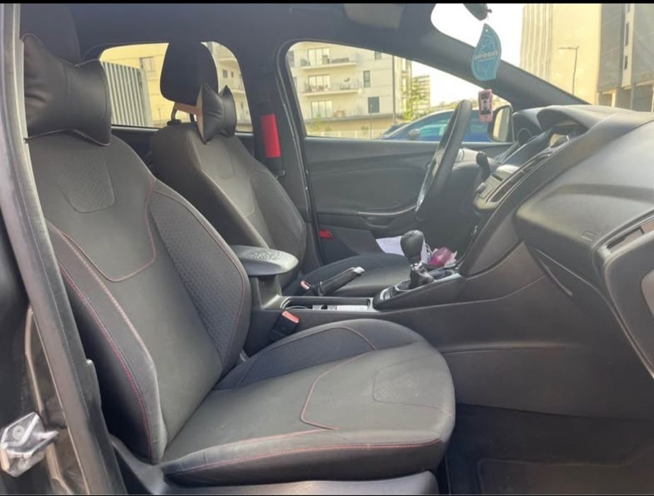 Ford focus st line