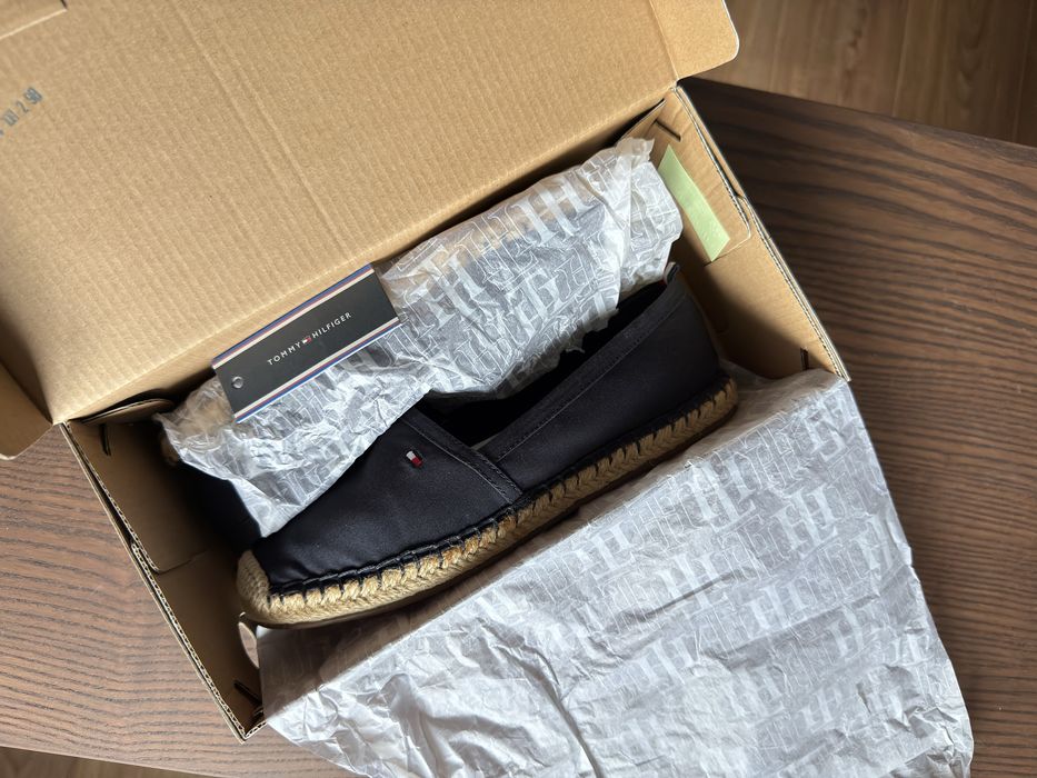 Granatowe espadryle Tommy Hilfiger 36