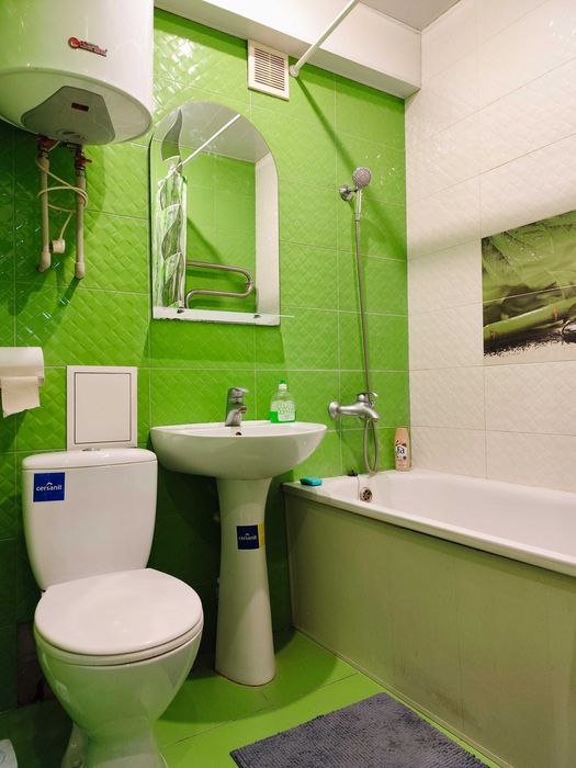 20 м от метро Дворец Спорта ,Новые дома.Посуточно/почасово.Кондиционер