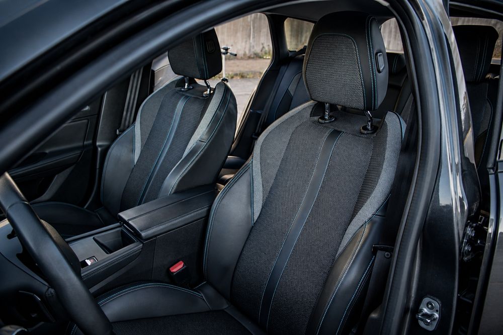 Peugeot 308 SW Hybrid Allure 2022