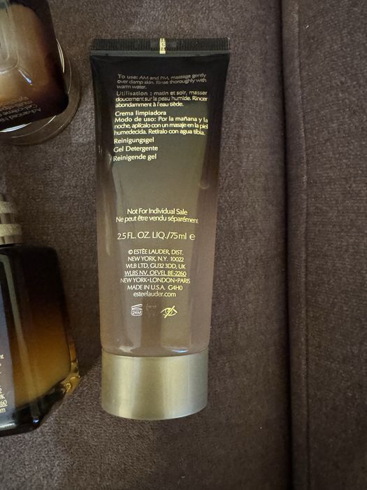 Estée Lauder duży zestaw kosmetyków pełnowymiarowch gratis paletka do oczu