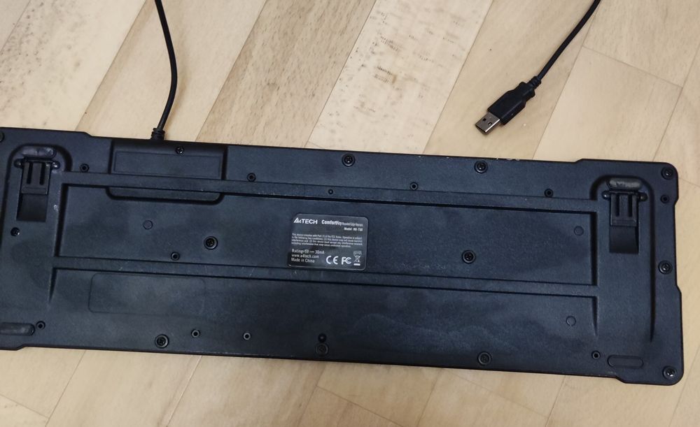 Клавіатура 4Tech всі клавіші робочі