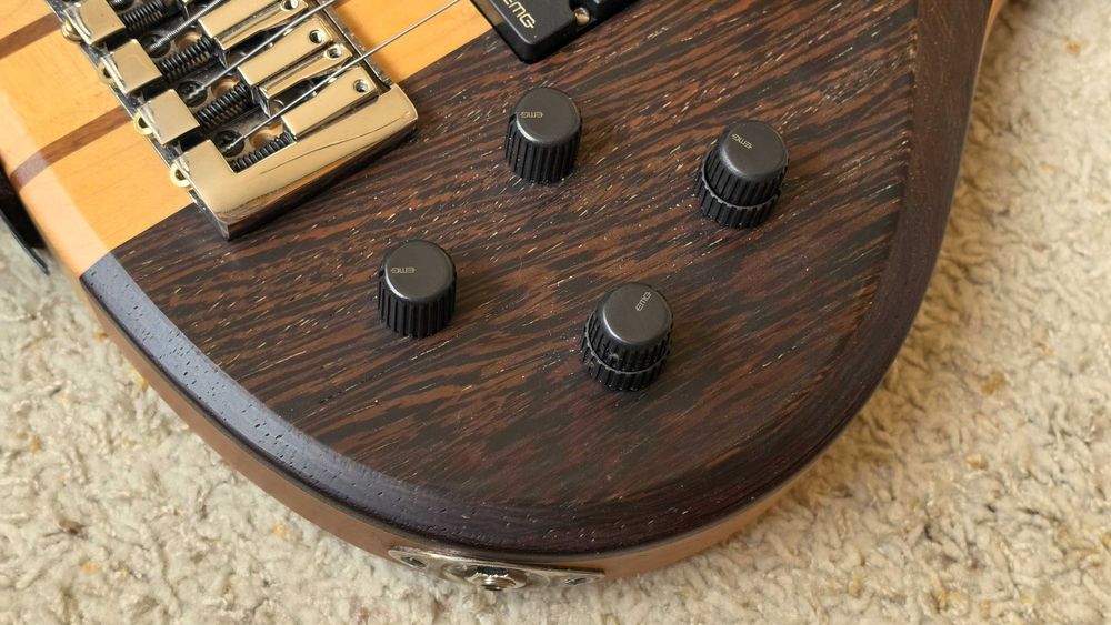 Бас гітара Schecter Riot 6: 43 000 грн. - Бас-гітари Київ на Olx