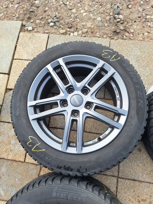 Koła zimowe BMW  2 F44 205 55 r16