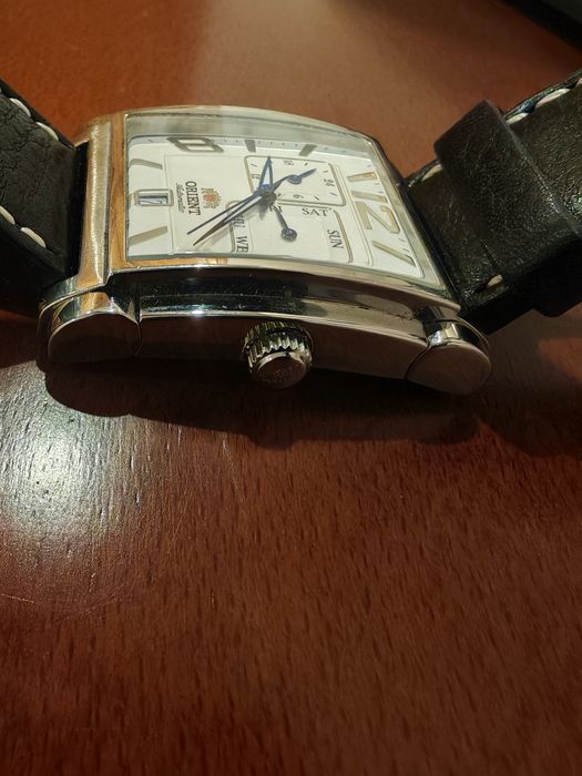 Relógio Automático Orient "Tank" ETAC-C1 CS