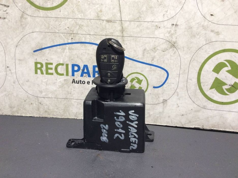 Canhão Ignição Chrysler Voyager     P05026872AF   THJ1123E0663