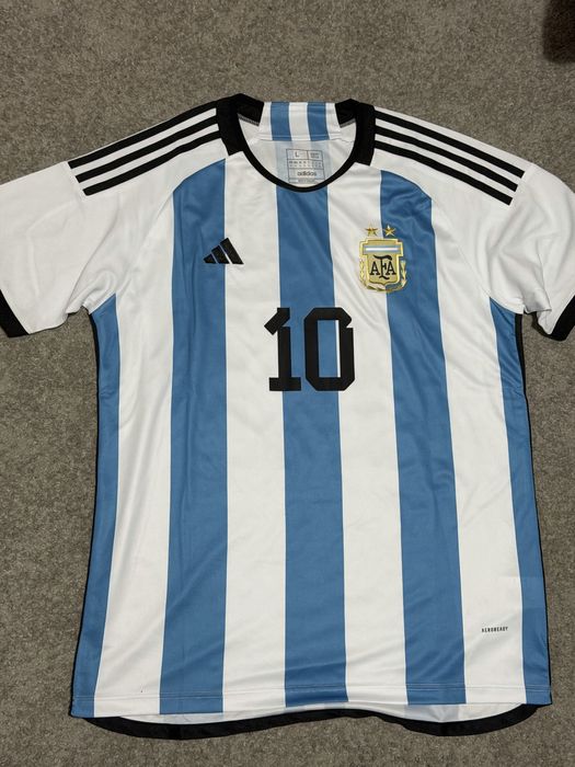 Camisola assinada lionel Messi ( com certificado)