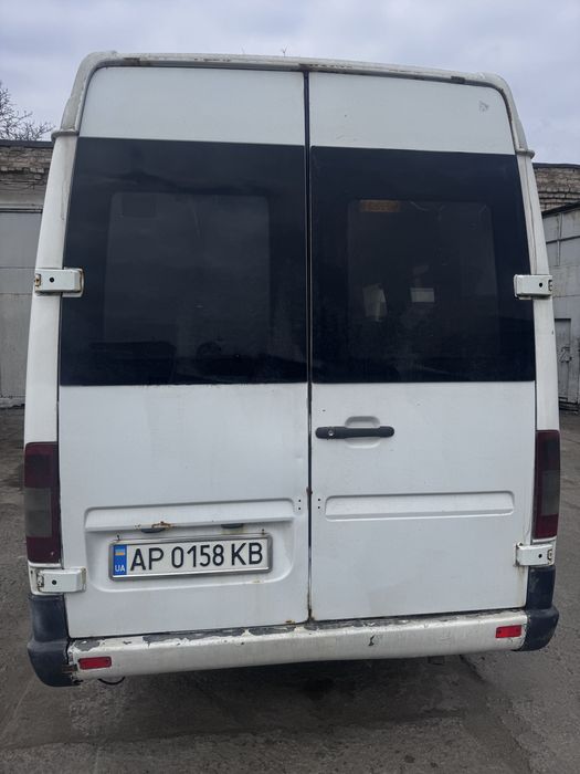 Продам микроавтобус спринтер