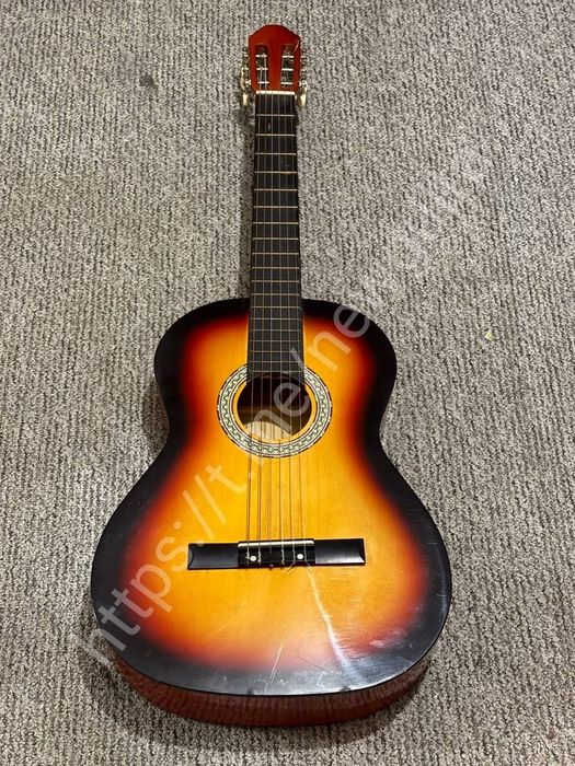 Нова класична гітара