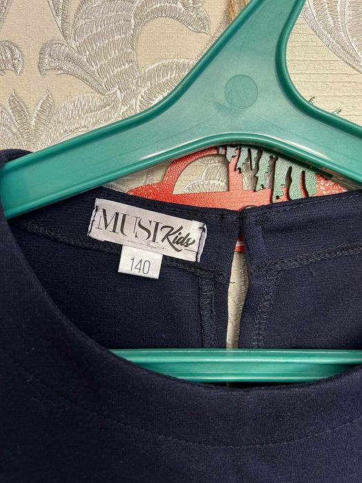 Платье на школьницу