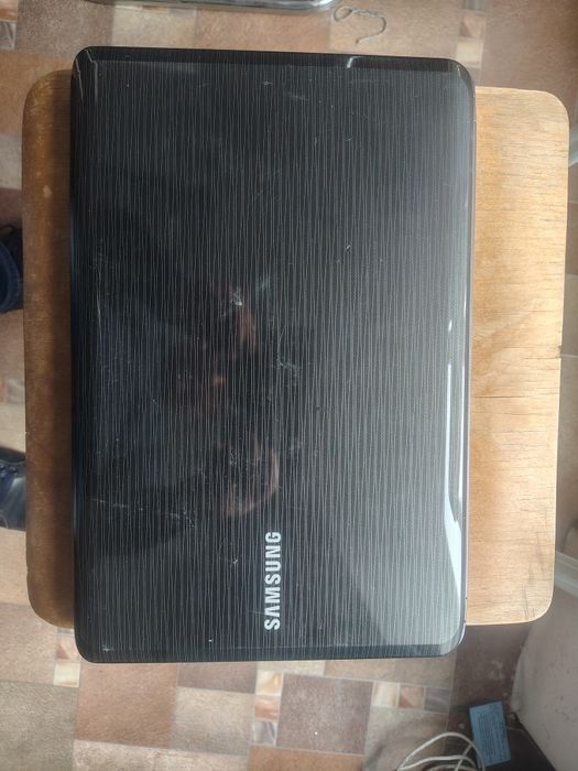 Ноутбук Samsung R530