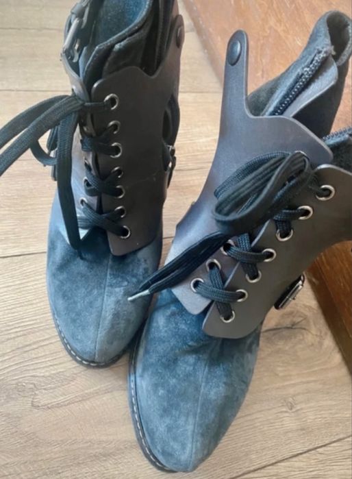 Skórzane  botki na wysokim obcasie Ballin r. 39,5