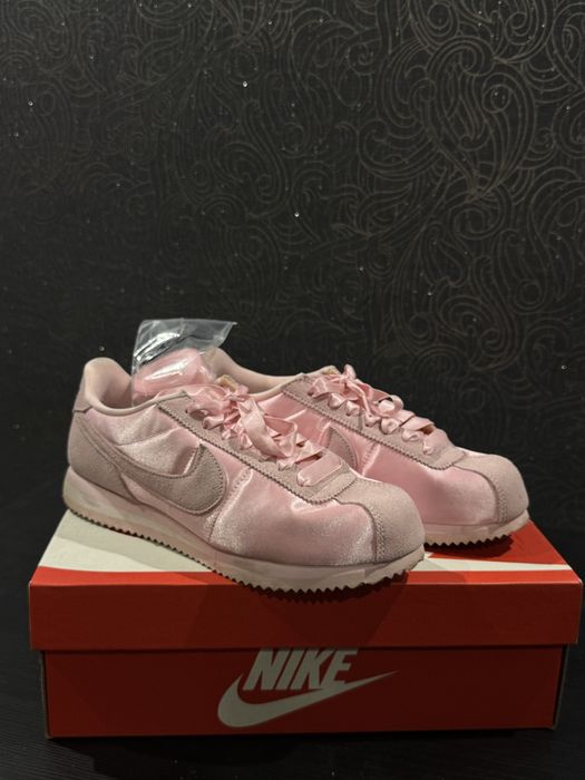 Nike, nike cortez