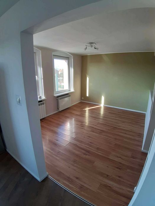 Kawalerka 35m  - Staszica obok BMS - klimatyzacja, pralkosuszarka, lodówka,