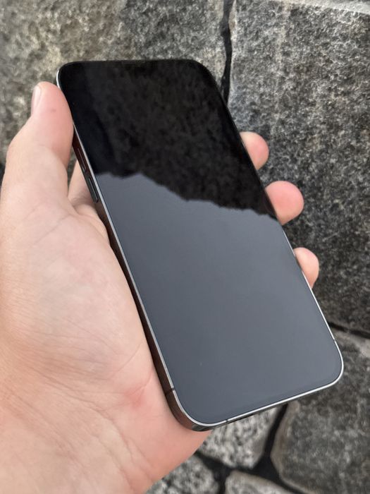 Apple IPhone 13 Pro Max 256 Gb Graphite Neverlock 98% акб