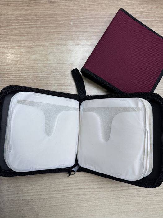 Caixas de amarzenamento para  CDs