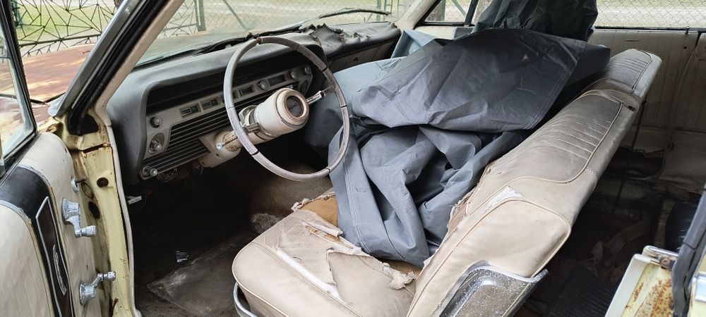 Ford Galaxie 500 nie mustang Camaro - baza do odbudowy części