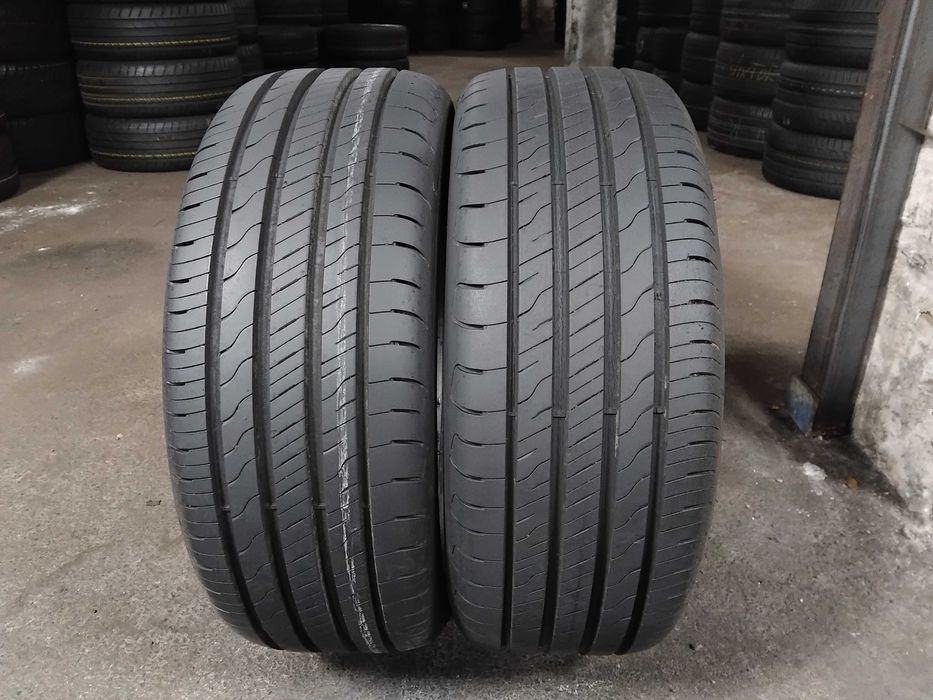 Шини бу 215/50 R17 Goodyear Efficient Grip Perf 2 Пара Літо