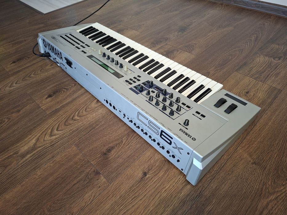 Yamaha CS6x absolutny rarytas