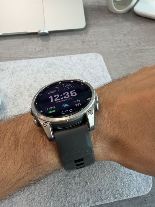Garmin 8 fenix pro, stan bardzo dobry, 47mm