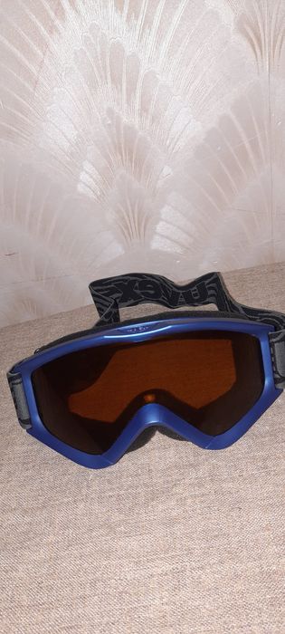 Фірмова лижна (підліткова) маска Uvex