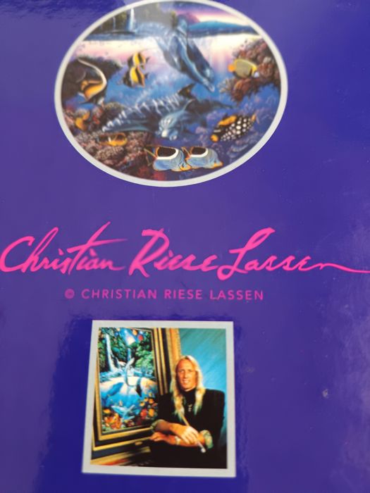 Agenda Aniversários/Endereços. Ilustrações magníficas de Golfinhos,etc