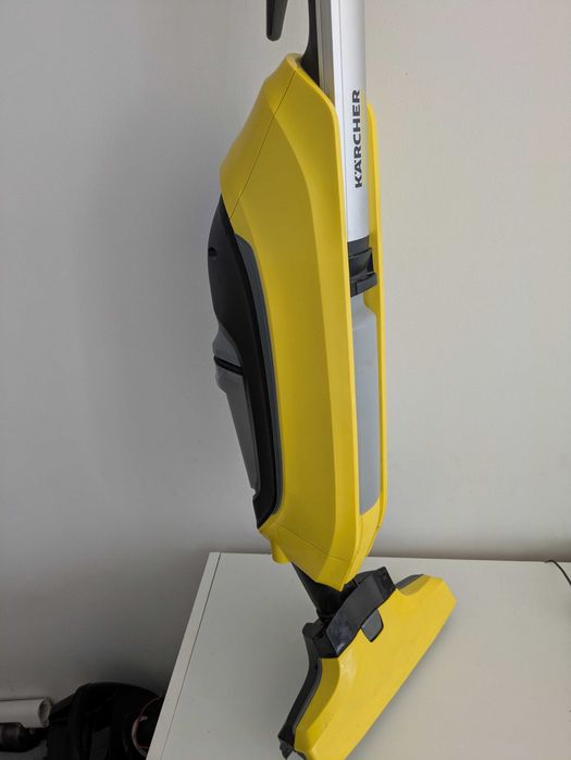 Пилосос мийний KARCHER FC 5
